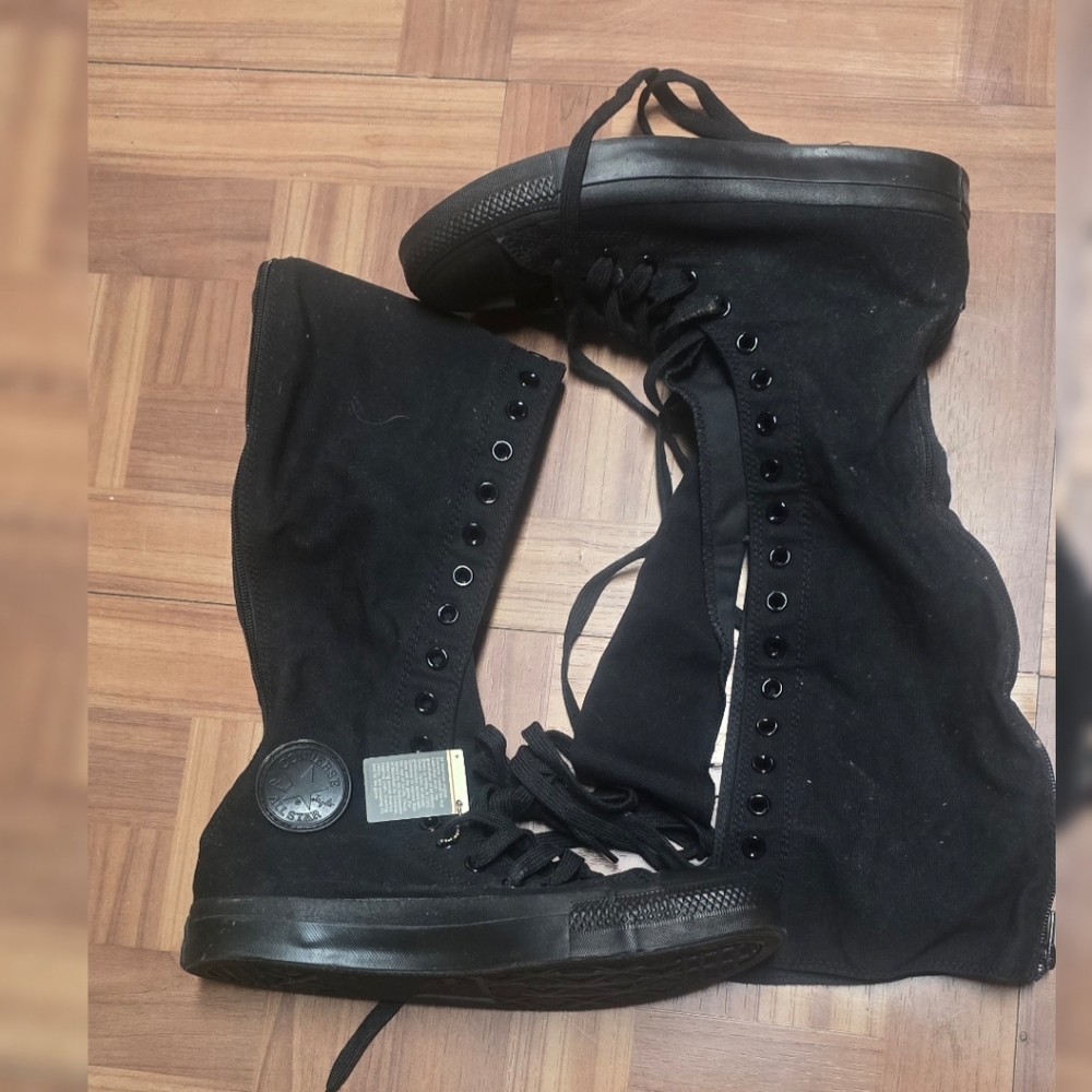Super rare vintage  Converse monotone triple black knee-high sneaker sz 8m/10w